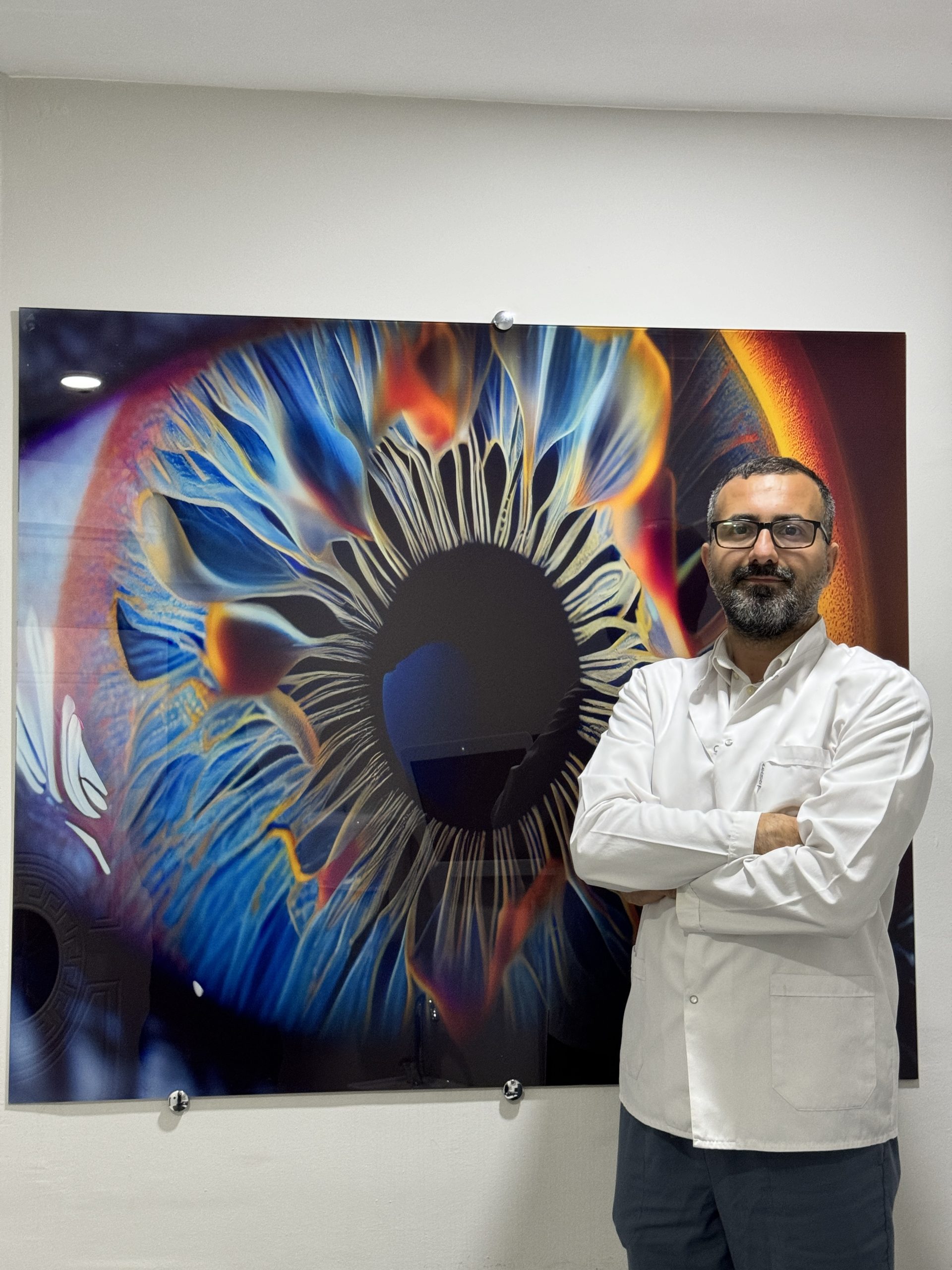 Op. Dr. Yusuf Güneş portresi